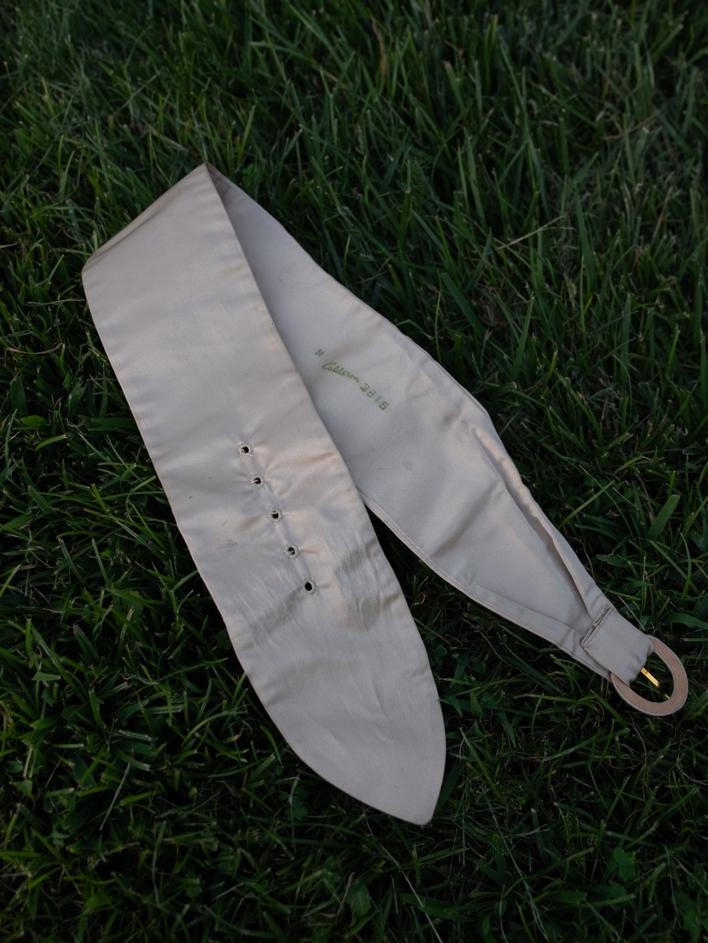Vintage Calderon Satin Cummerbund Waist Belt Cream Off White Size XS 3816